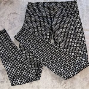 Lululemon black, grey leggings/ yoga pants